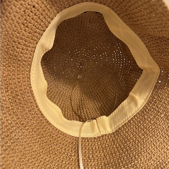 Miu Miu faux tan Crochet Hat - Picture 4 of 5